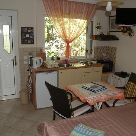 Villa Verde Apart-Hotel Néa Mákri 외부 사진
