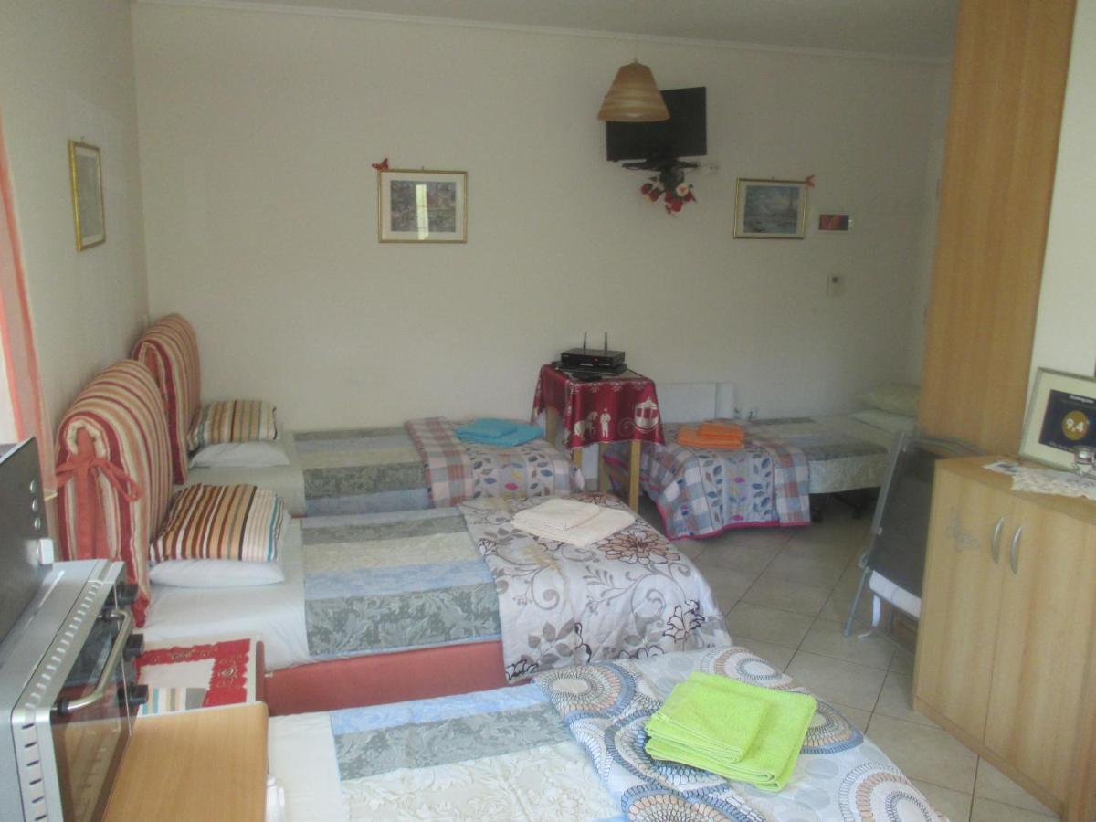 Villa Verde Apart-Hotel Néa Mákri 외부 사진