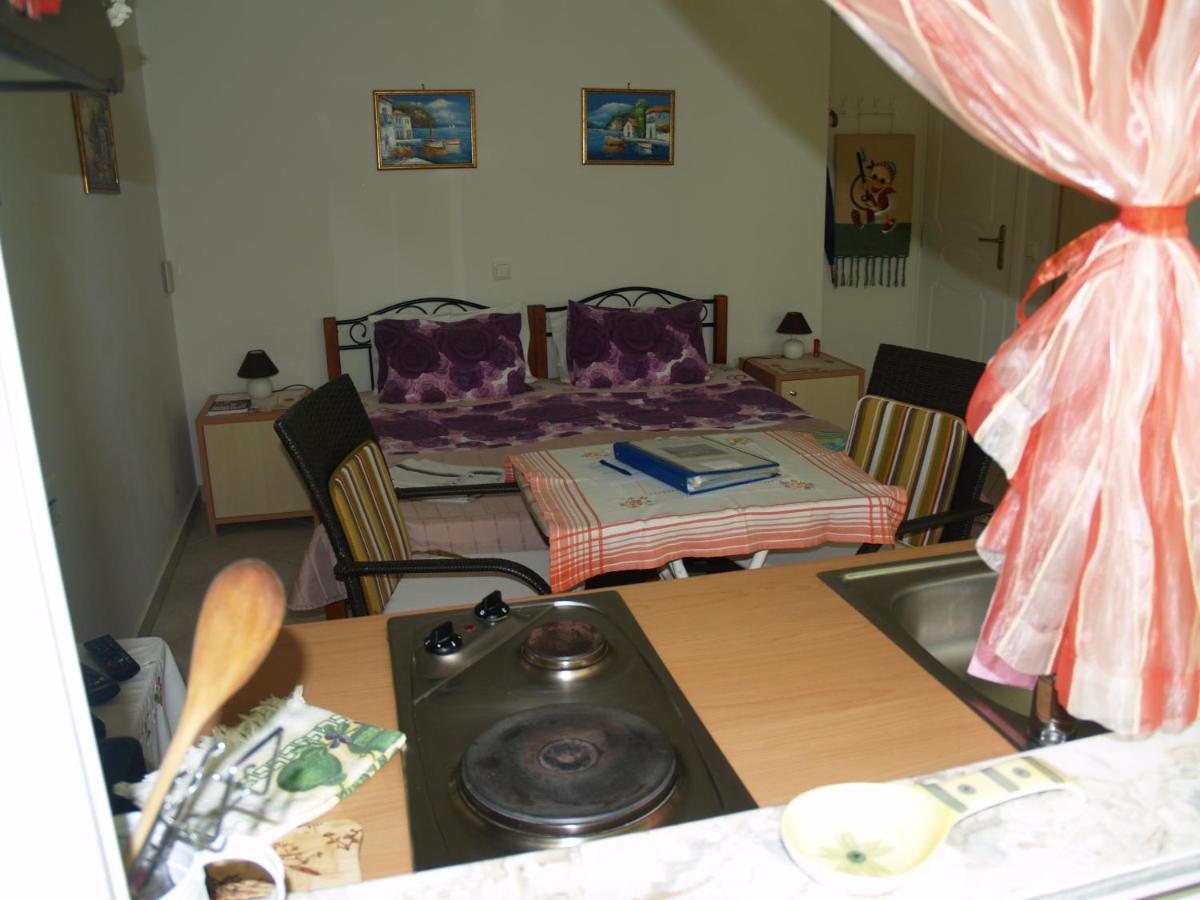 Villa Verde Apart-Hotel Néa Mákri 외부 사진