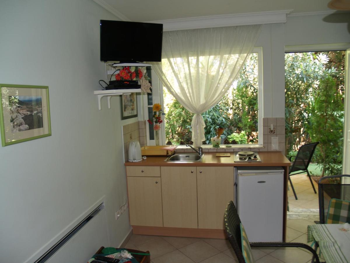 Villa Verde Apart-Hotel Néa Mákri 외부 사진